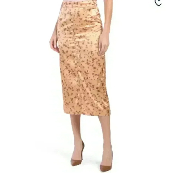 ZARA Flower Print Skirt and Cropped Top Set - Picture 12 of 16